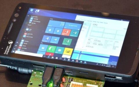 显示Windows 10X在智能手机上运行，大屏手机能发挥最强的性能