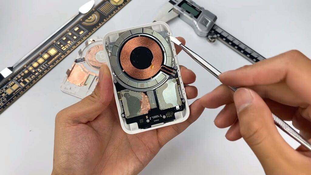 magsafe-teardown03-1024x576-1