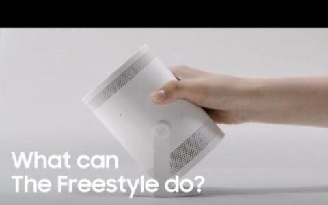 自动调整及对焦：Samsung 推出Freestyle 投影机