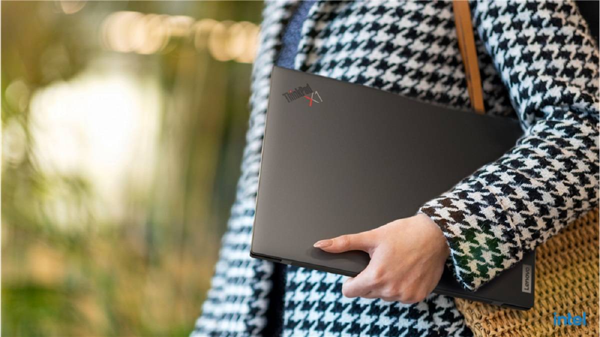 Lenovo-ThinkPad-X1-Carbon-Gen-10