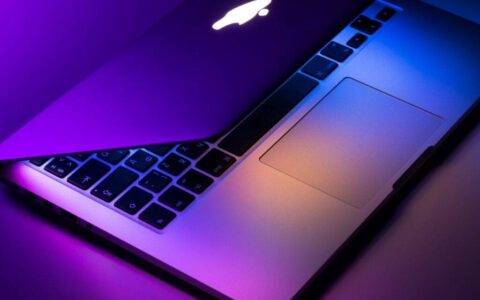 MacBook 背部苹果Logo 未来或再发光